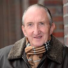 Mit 74 Jahren: Was Mike Krüger WIRKLICH über das Schicksal von Thomas Gottschalk denkt